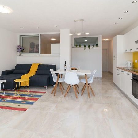 קרק Apartment Arna מראה חיצוני תמונה